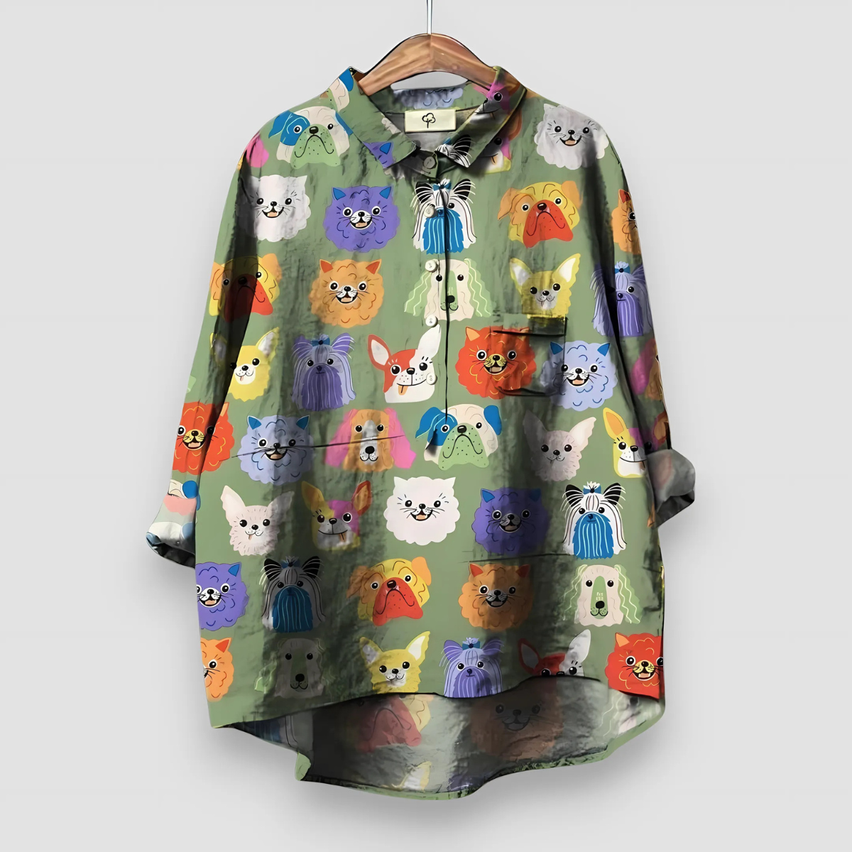 Kathrin™ | Blus med Hundmotiv