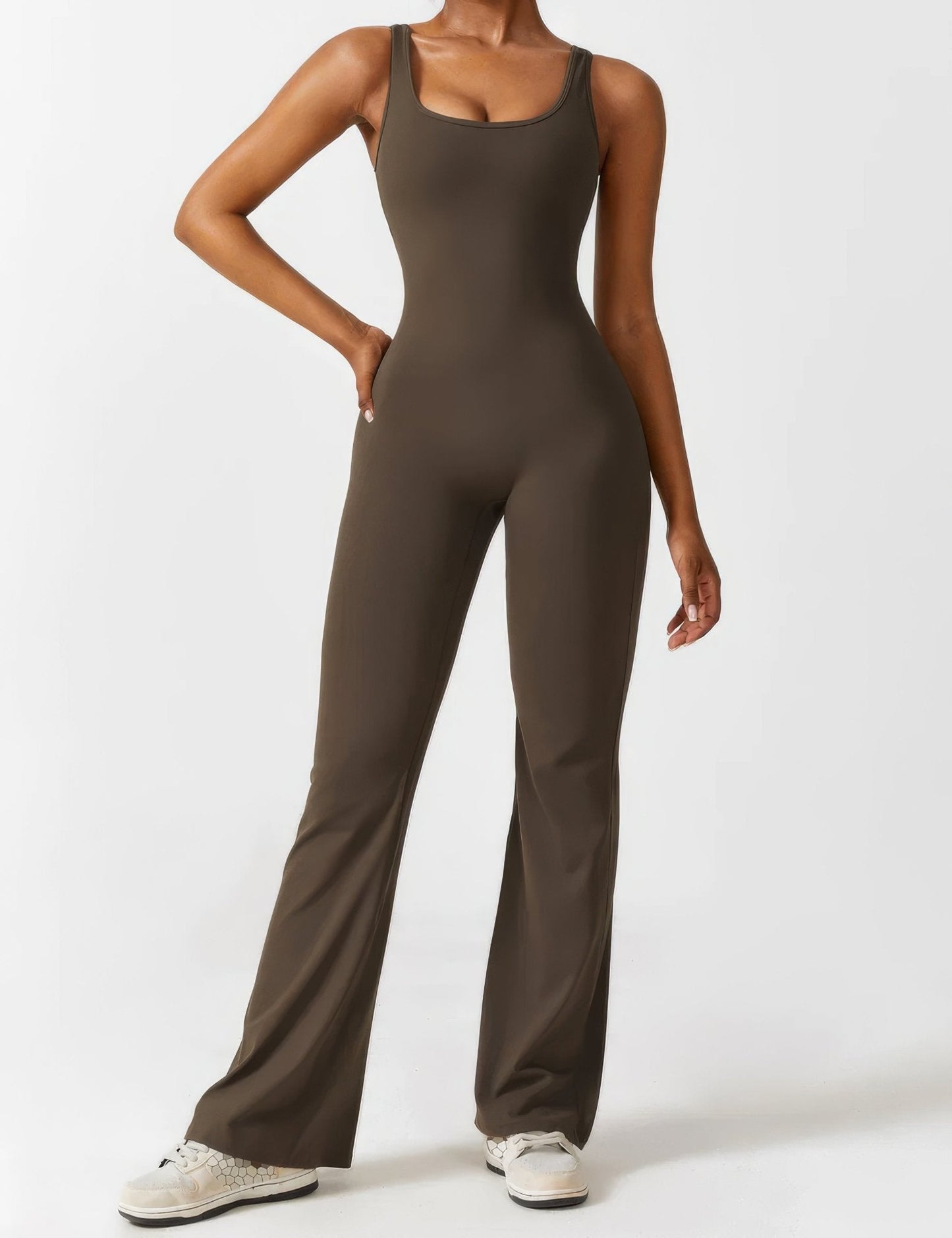 Chloé I Jumpsuit med V - rygg - Mavora.Oslo
