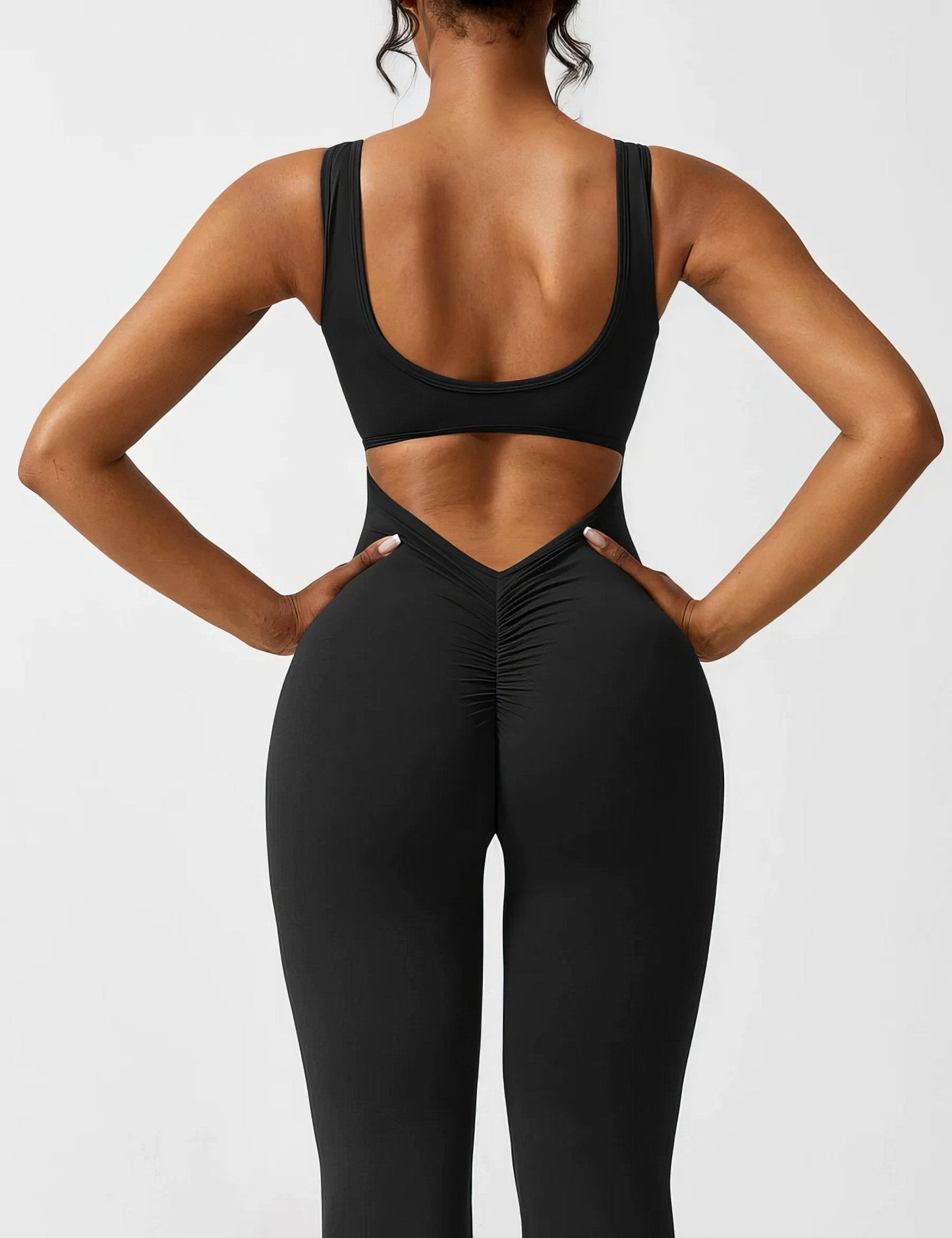 Chloé I Jumpsuit med V - rygg - Mavora.Oslo