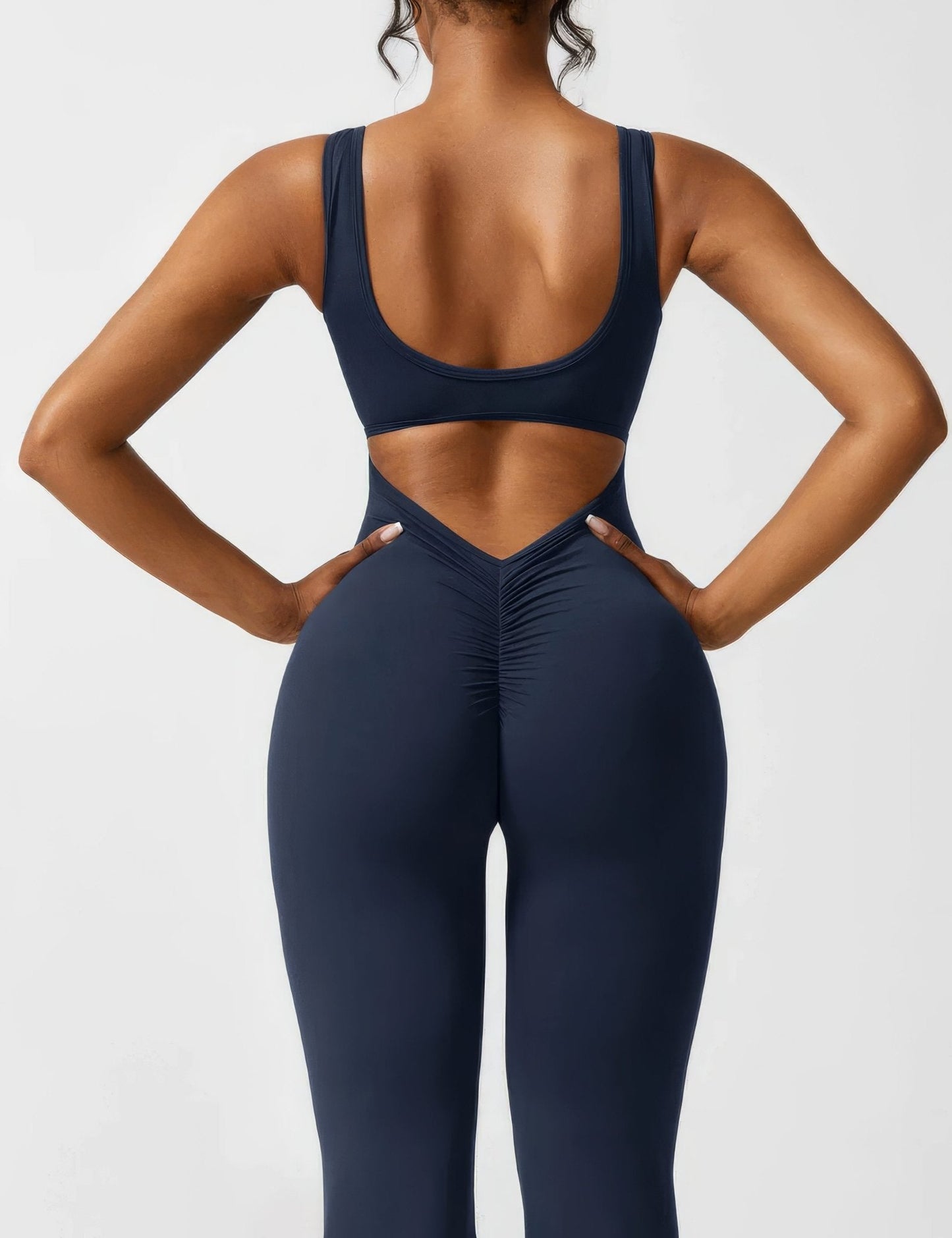 Chloé I Jumpsuit med V - rygg - Mavora.Oslo