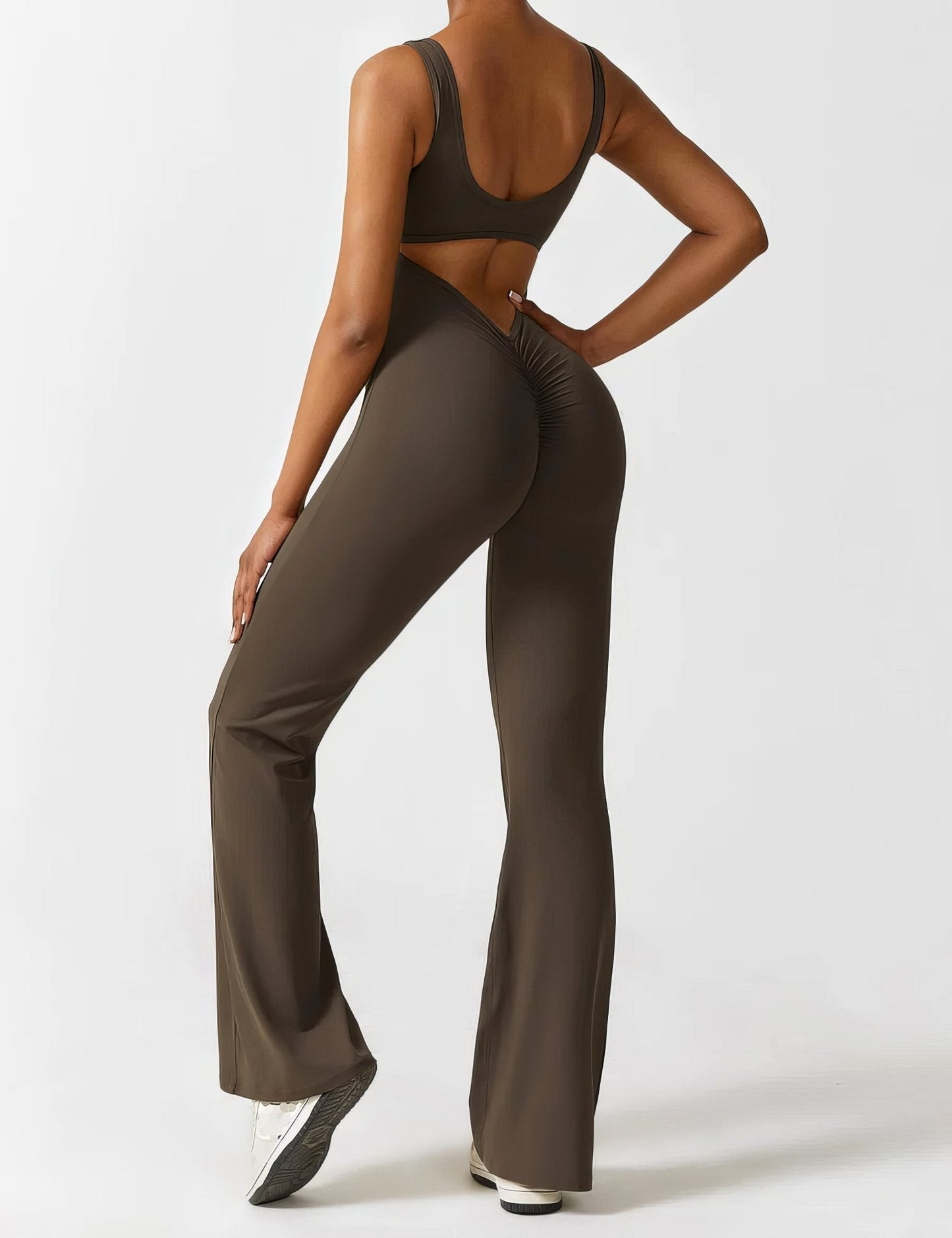 Chloé I Jumpsuit med V - rygg - Mavora.Oslo
