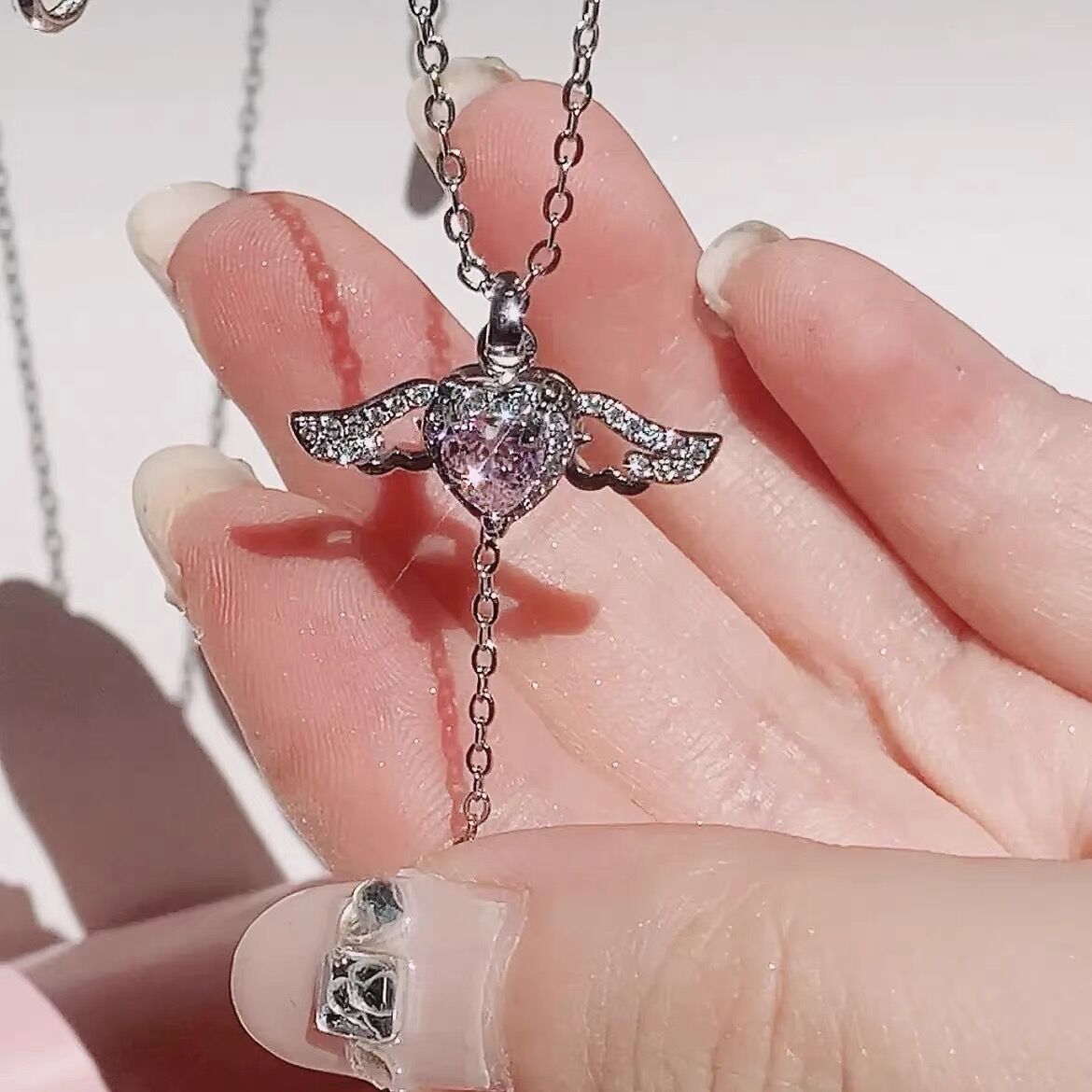 Engleamulett I Gi ditt hjerte vinger - Mavora.Oslo