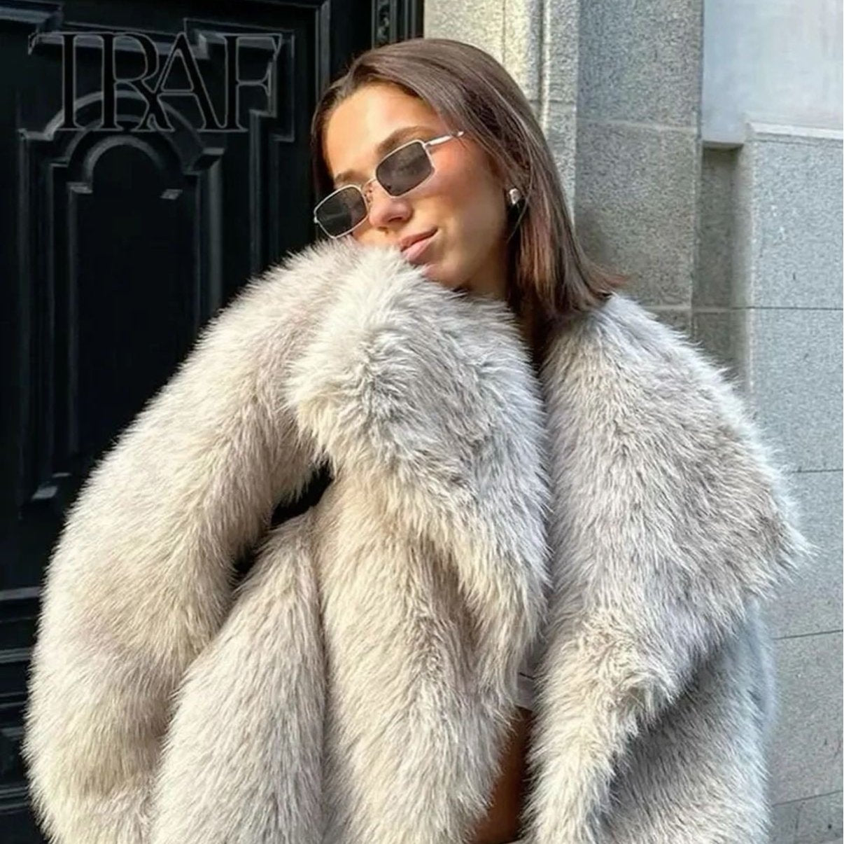 Sofie™ | Elegant Faux Fur Kåpe - Mavora.Oslo