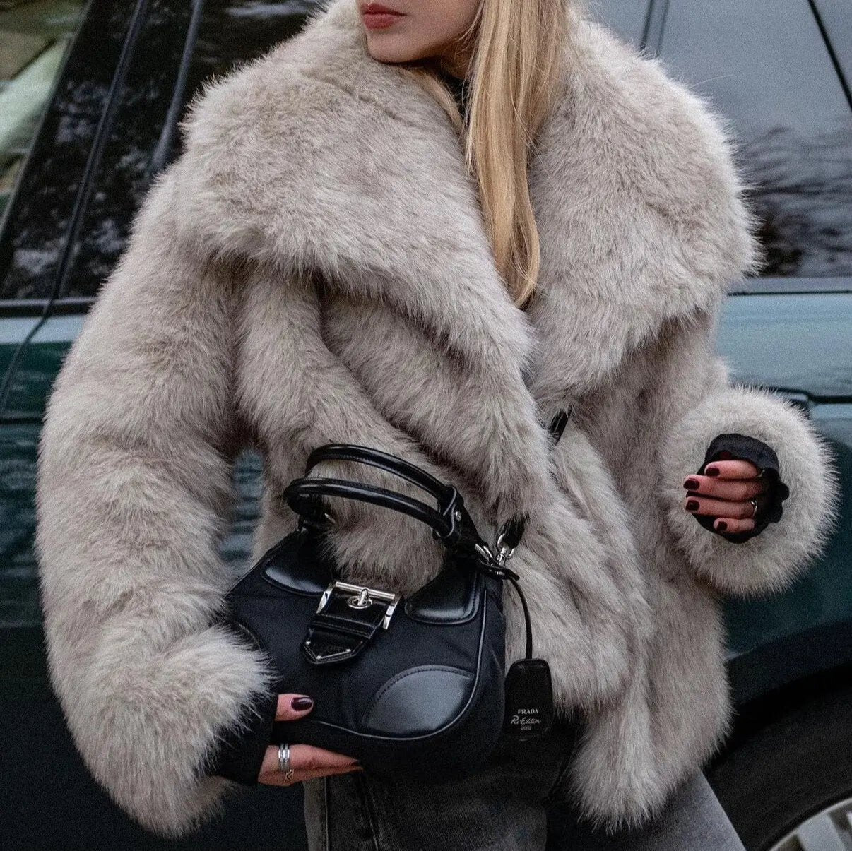 Sofie™ | Elegant Faux Fur Kåpe - Mavora.Oslo